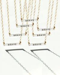 Dina Mini Nameplate | Word Necklace