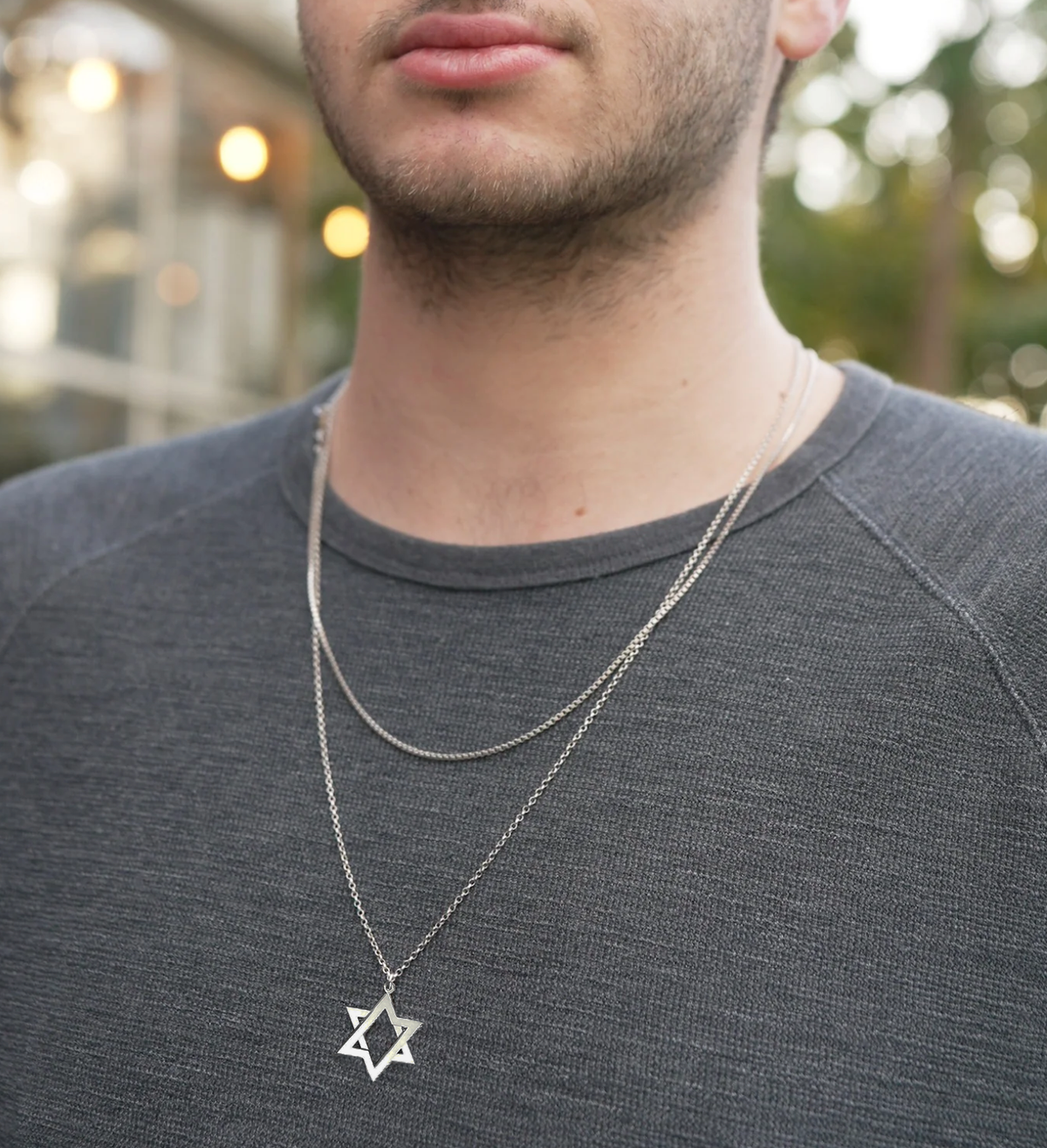 Or Movable Star of David Necklace